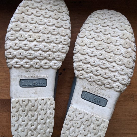 L.L. Bean Signature Waxed Canvas Rubber Moc - Picture 4 of 9